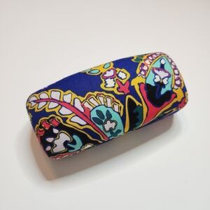 Vera Bradley Purple / Blue Romantic Paisley Print Sunglasses Hard Clamshell Case